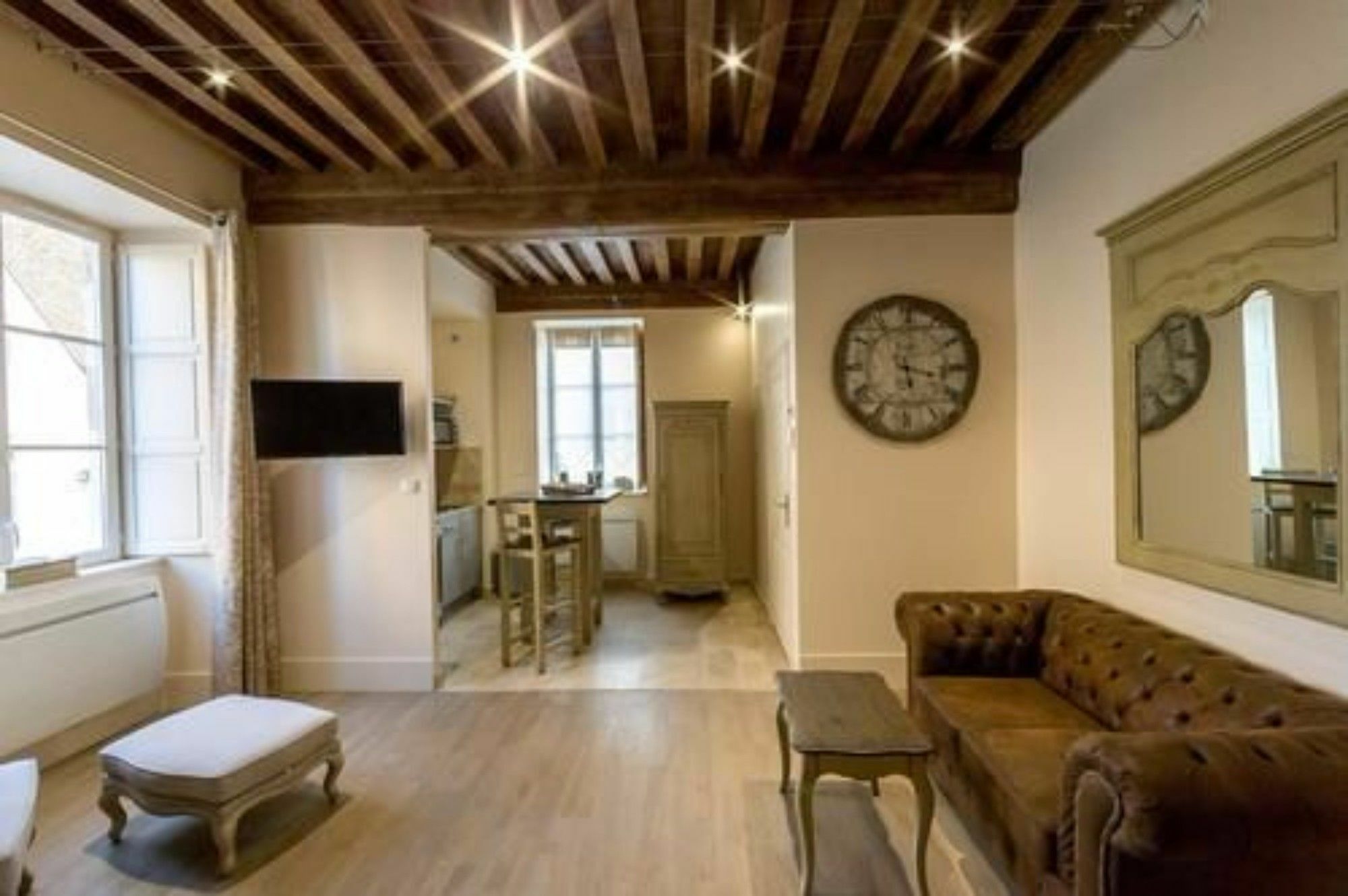 Bed and Breakfast Le Cara Seheiah 1D Beaune  Exterior foto